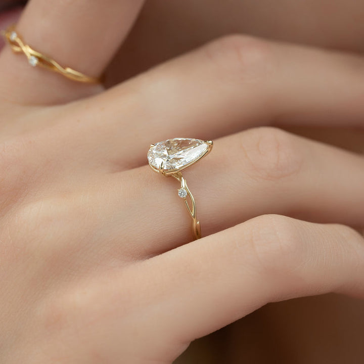 2.50CT Pear Lab Grown F/VVS1 Twig Diamond Engagement Ring for Women