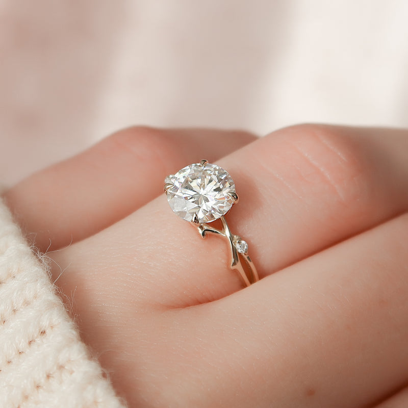 2.0CT Round Lab Grown Diamond F/VVS2 Twig Engagement Ring
