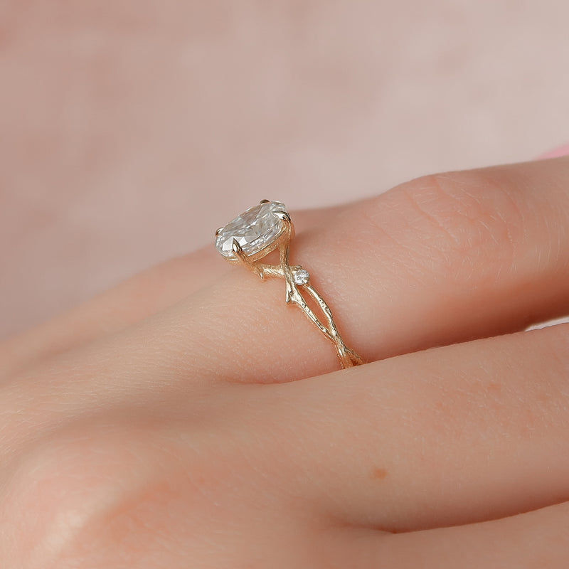 3.0CT Oval Lab Grown F/VS2 Diamond Twig Engagement Ring