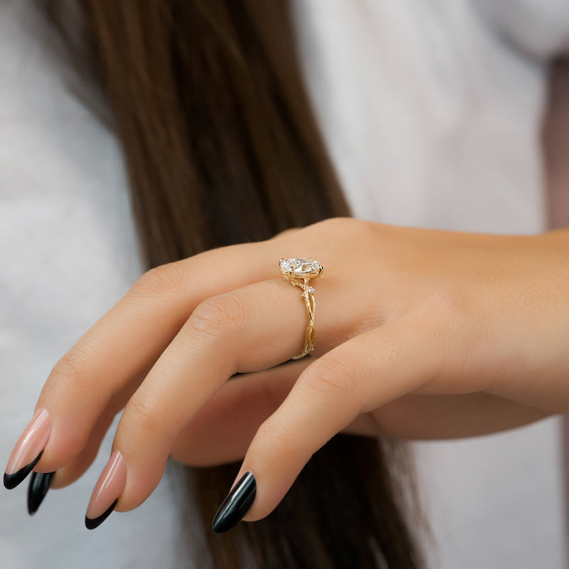 3.0CT Oval Lab Grown E/VVS1 Diamond Twig Engagement Ring