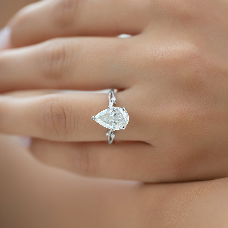 3.50CT Pear Lab Grown E/VS2 Diamond Nature Inspired Engagement Ring