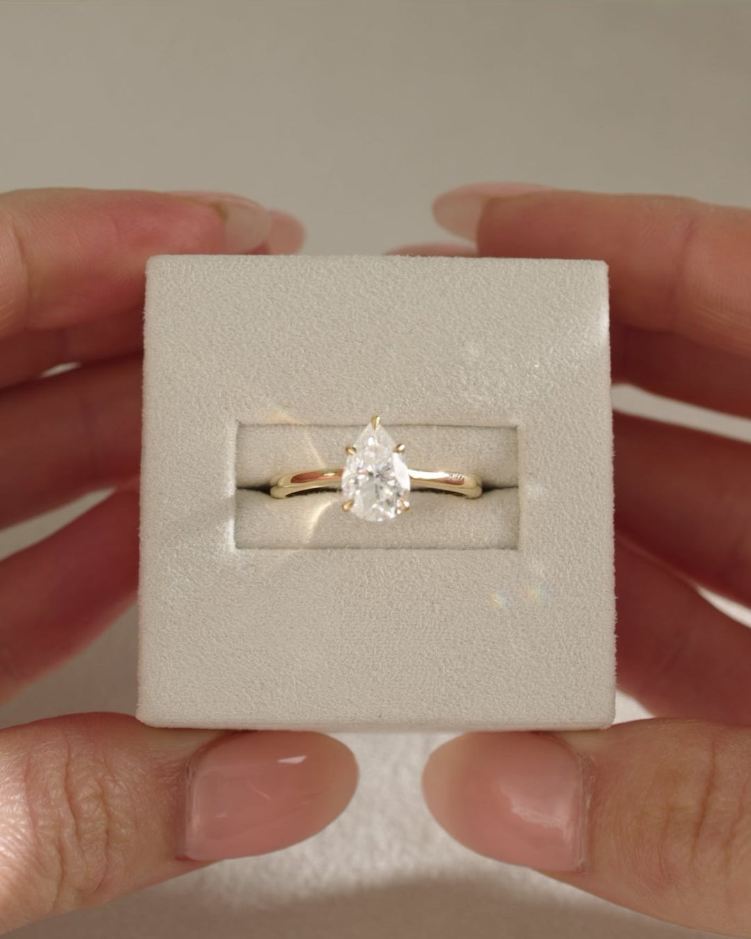 1.0ct-2.0ct Pear Cut Lab Grown Diamond Solitaire Engagement Ring