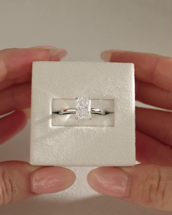 1.50ct-2.50ct Radiant Cut Lab Grown Solitaire Diamond Engagement Ring