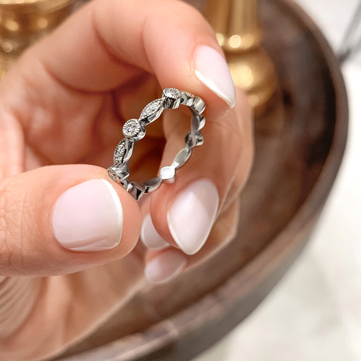 round-full-eternity-cvd-ef-vvs-diamond-wedding-band-2