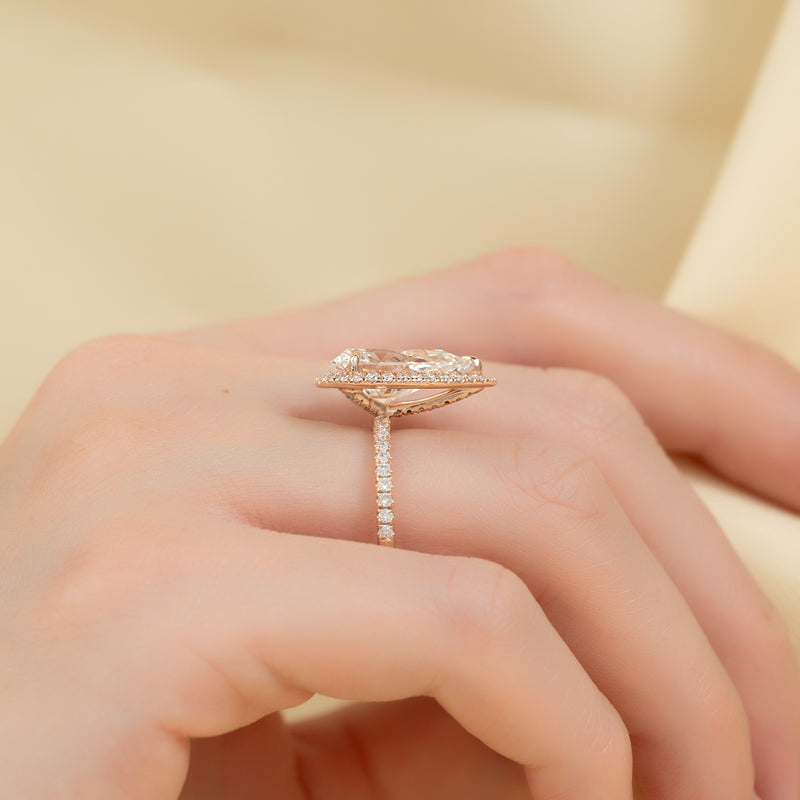 4.0CT Pear Lab Grown E/VVS2 Diamond Halo Engagement Ring