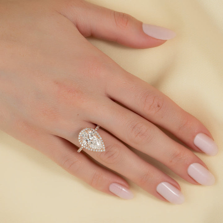 4.0CT Pear Lab Grown E/VVS2 Diamond Halo Engagement Ring