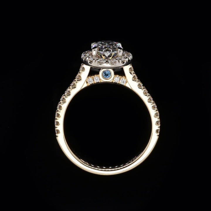 1.0ct-2.0ct Oval Cut Lab Grown Diamond Halo Engagement Ring