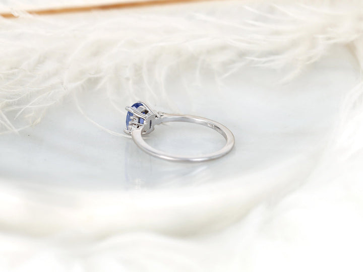 Lab Grown Jewelry
Alternative Engagement
Blue Gemstone Ring
Oval Gemstone Cluster

