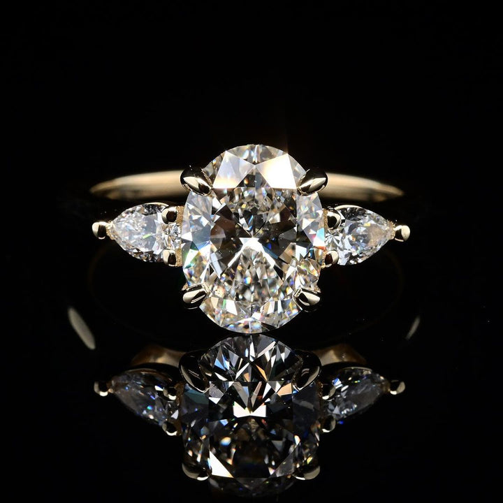 2.0ct-3.0ct Oval Cut Lab Grown Three Stone Diamond Engagement Ring