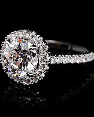 2.0ct-3.0ct Round Cut Halo Lab Grown Diamond Engagement Ring