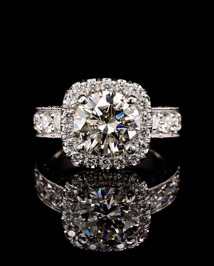 1.0ct-2.0ct Round Cut Halo Lab Grown Vintage Diamond Engagement Ring