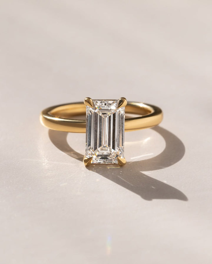 1.0-3.0 CT Emerald  Lab Grown Diamond Solitare Engagement Ring