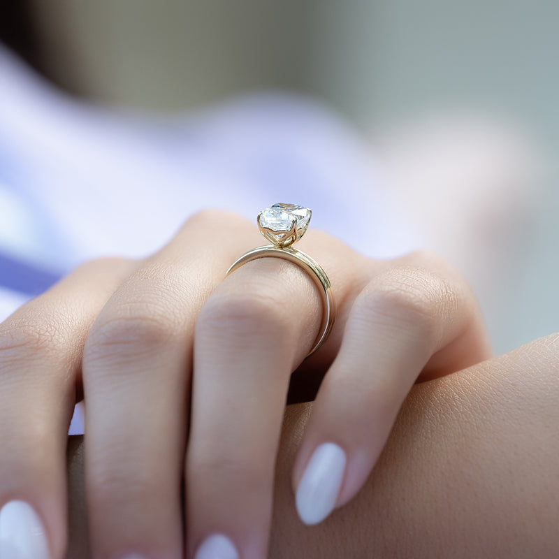 Cushion conflict-free engagement ring, Cushion lab-grown engagement ring, Cushion natural 