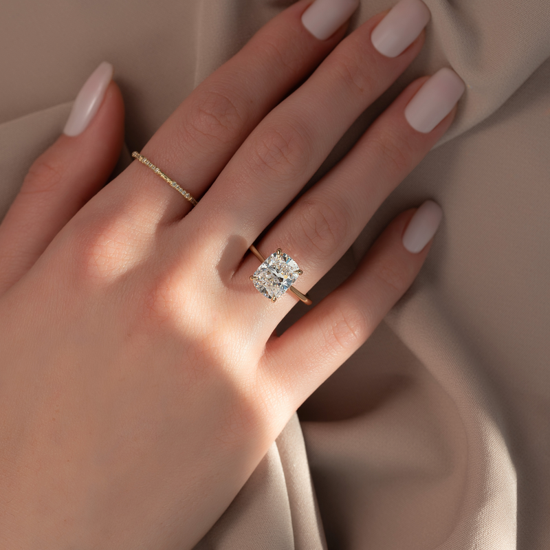 Cushion glamorous engagement ring, Cushion sophisticated engagement ring, Cushion trendy engagement ring, 