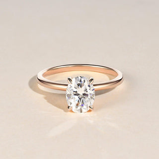 oval-cut-solitaire-moissanite-engagement-ring-8