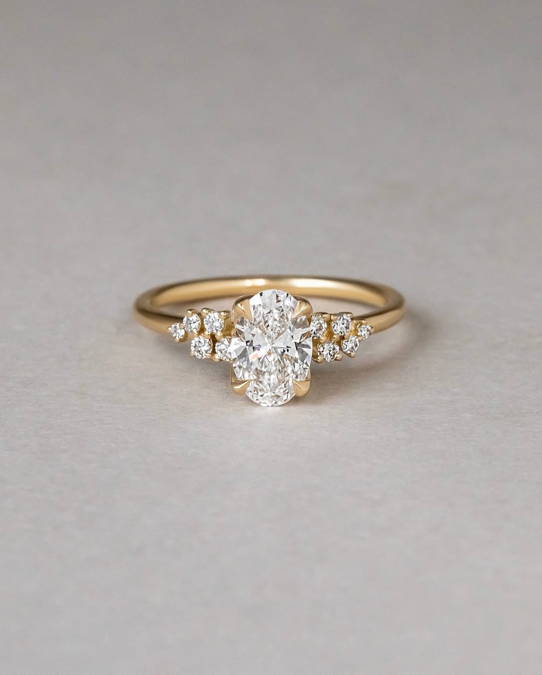 1.10-3.0 CT Oval  Lab Grown Diamond Cluster Style Engagement Ring