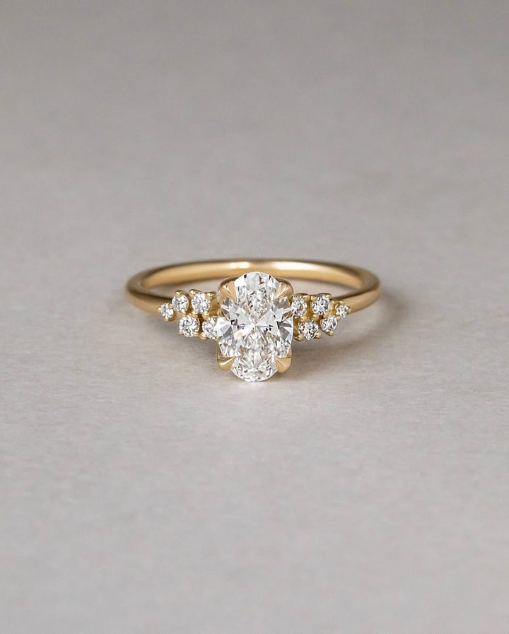 1.10-3.0 CT Oval  Lab Grown Diamond Cluster Style Engagement Ring