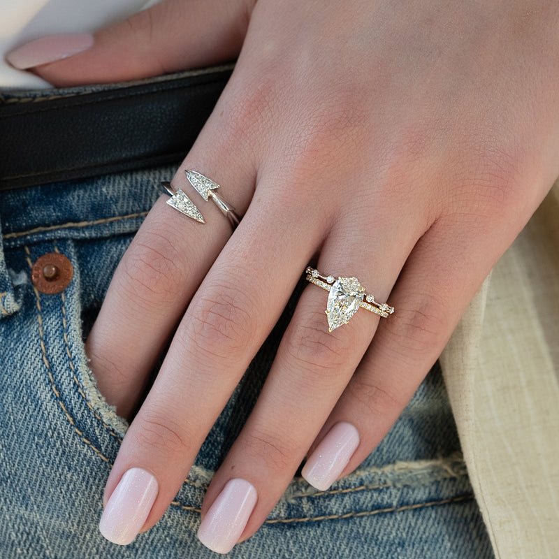 Engagement ring, Diamond engagement ring, Gold engagement ring, White gold engagement ring, Yellow gold engagement ring, 