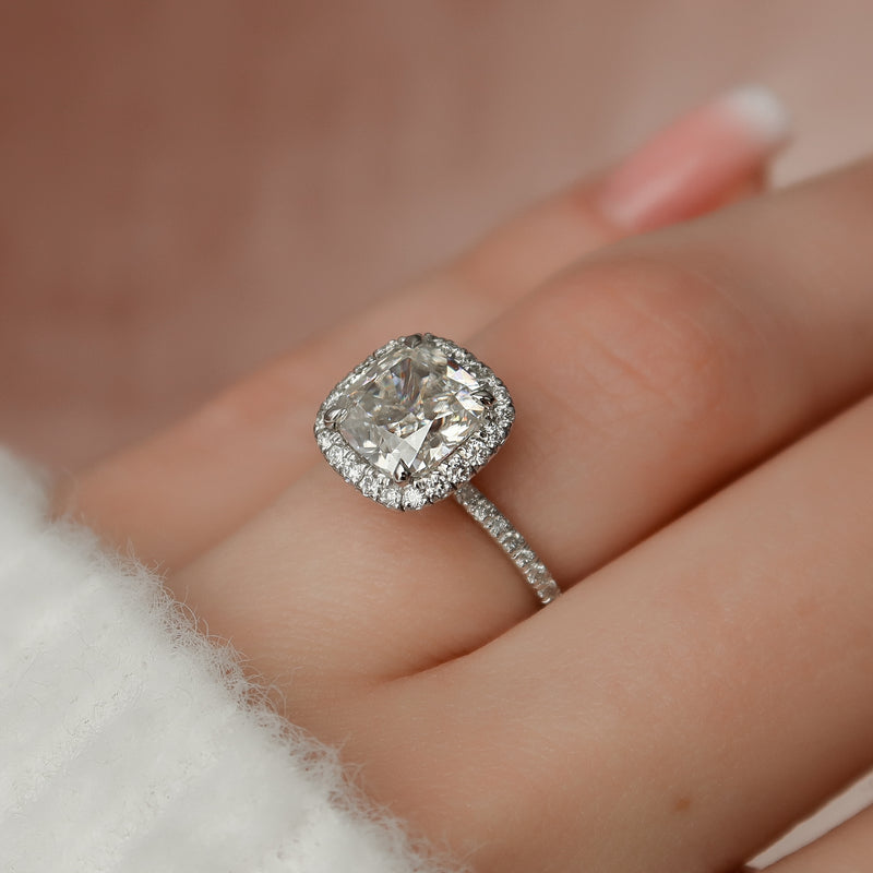 Large Cushion Diamond
Lab Created Diamond
Cushion Cut Bridal
Ethical Diamond Ring
Halo Engagement Ring
