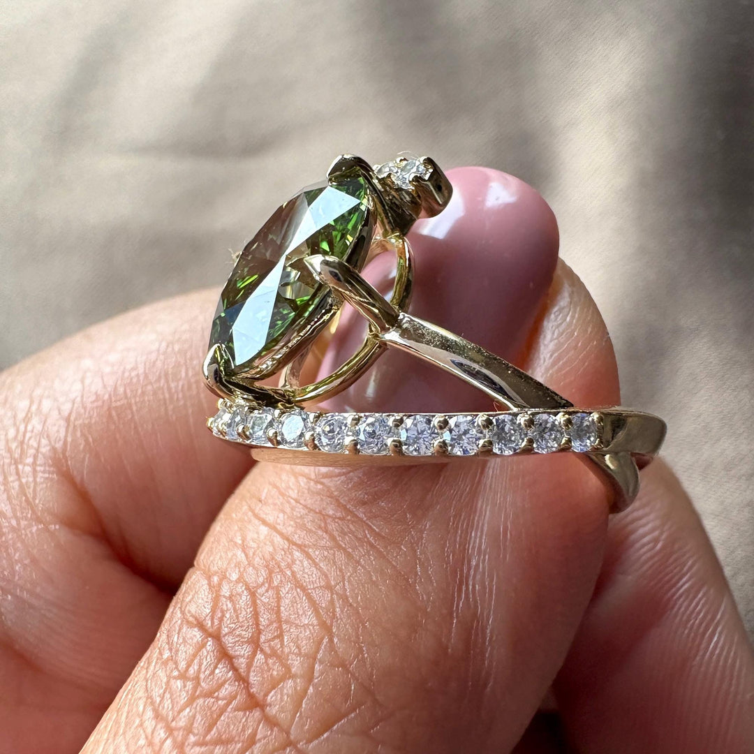 Large Oval Green DiamondFancy Intense Green Diamond Ring2.90CT Green Oval SolitaireLab Created Green Diamond Jewelry
