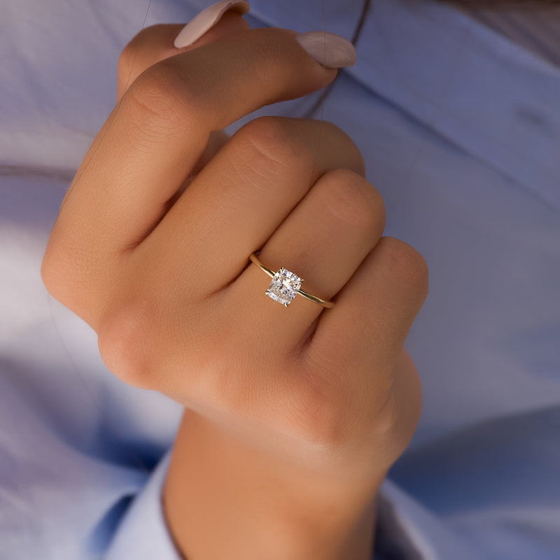 Fashionable engagement ring, Versatile engagement ring, Ethical engagement ring, Sustainable engagement ring, Conflict-free engagement ring, Certified 