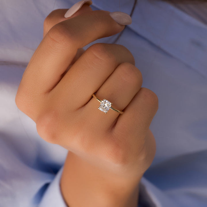 Fashionable engagement ring, Versatile engagement ring, Ethical engagement ring, Sustainable engagement ring, Conflict-free engagement ring, Certified 