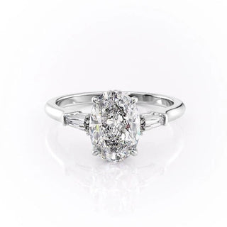 oval-cut-three-stone-moissanite-engagement-ring-2