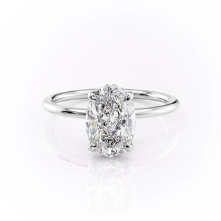 oval-cut-solitaire-style-moissanite-engagement-ring-2