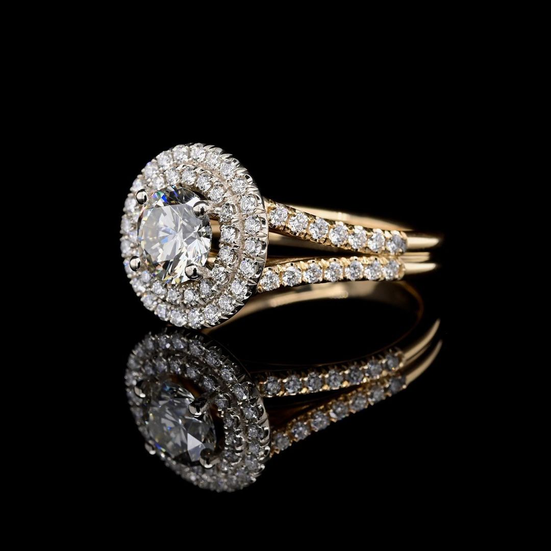 1.0ct-2.0ct Round Cut Lab Grown Double Halo Diamond Engagement Ring