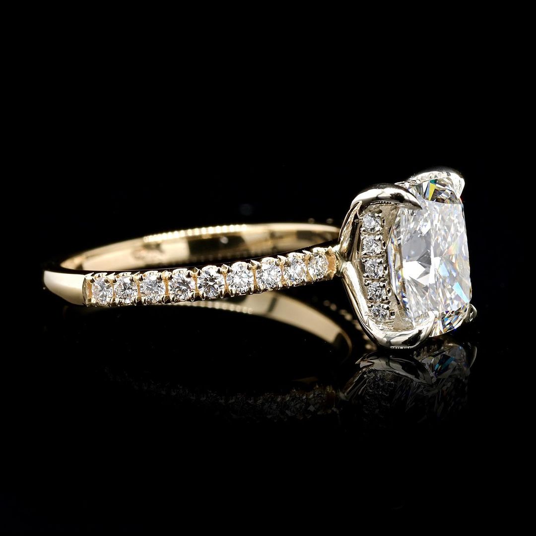 2.0ct-3.0ct Cushion Cut Lab Grown Hidden Halo Diamond Engagement Ring