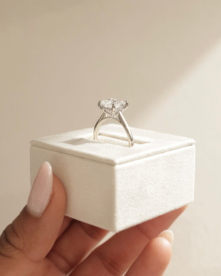 1.50ct-2.50ct Princess Cut Lab Grown Hidden Halo Diamond Engagement Ring