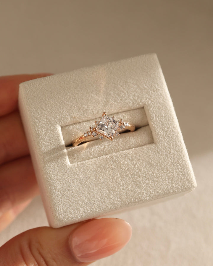 1.0ct-2.0ct Princess Cut Lab Grown Diamond Cluster Engagement Ring