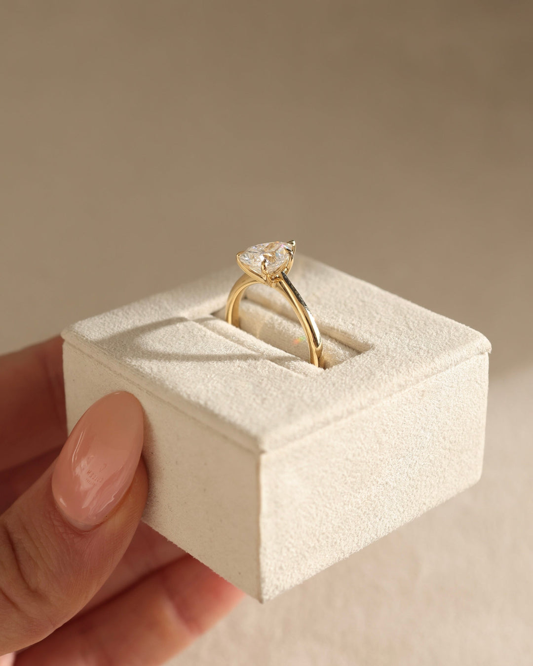 1.0ct-2.0ct Pear Cut Lab Grown Diamond Solitaire Engagement Ring