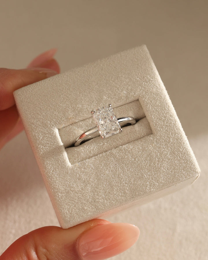 1.50ct-2.50ct Radiant Cut Lab Grown Solitaire Diamond Engagement Ring