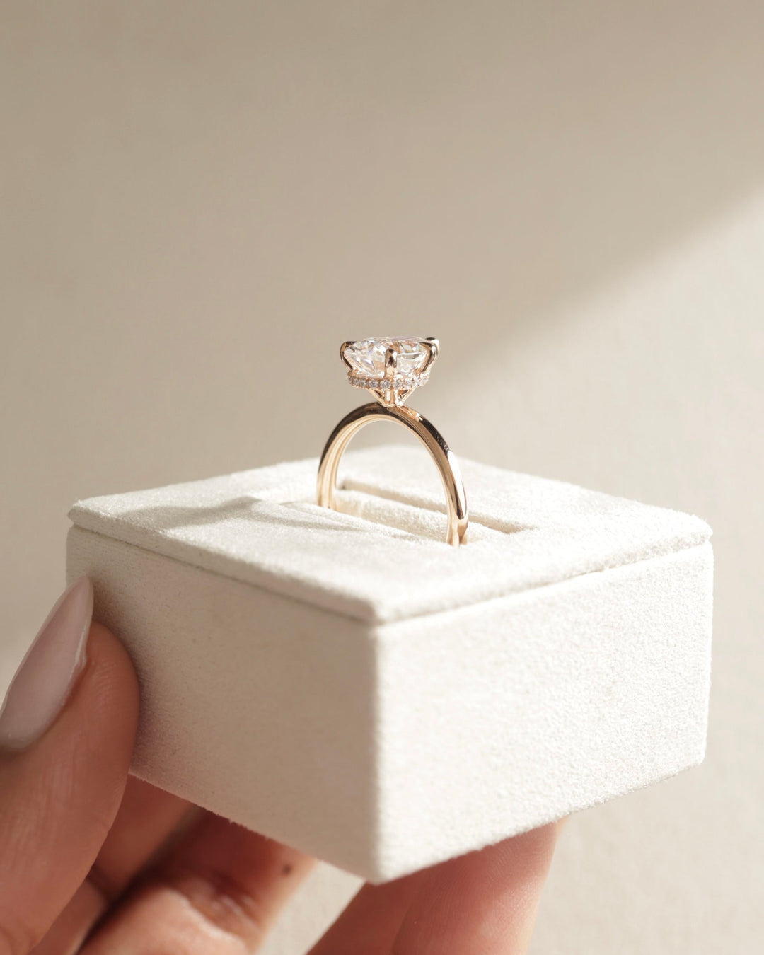 1.50ct-2.50ct Pear Cut Lab Grown Hidden Halo Diamond Engagement Ring