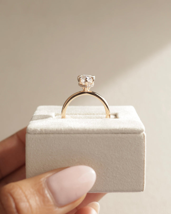 1.50ct-2.50ct Pear Cut Lab Grown Hidden Halo Diamond Engagement Ring