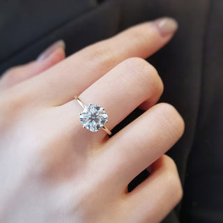 2-0-ct-cushion-shaped-moissanite-solitaire-engagement-ring-9