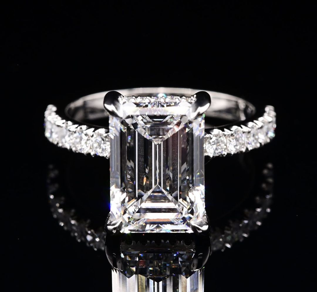 1.50ct-2.50ct Emerald Cut Lab Grown Hidden Halo Diamond Engagement Ring