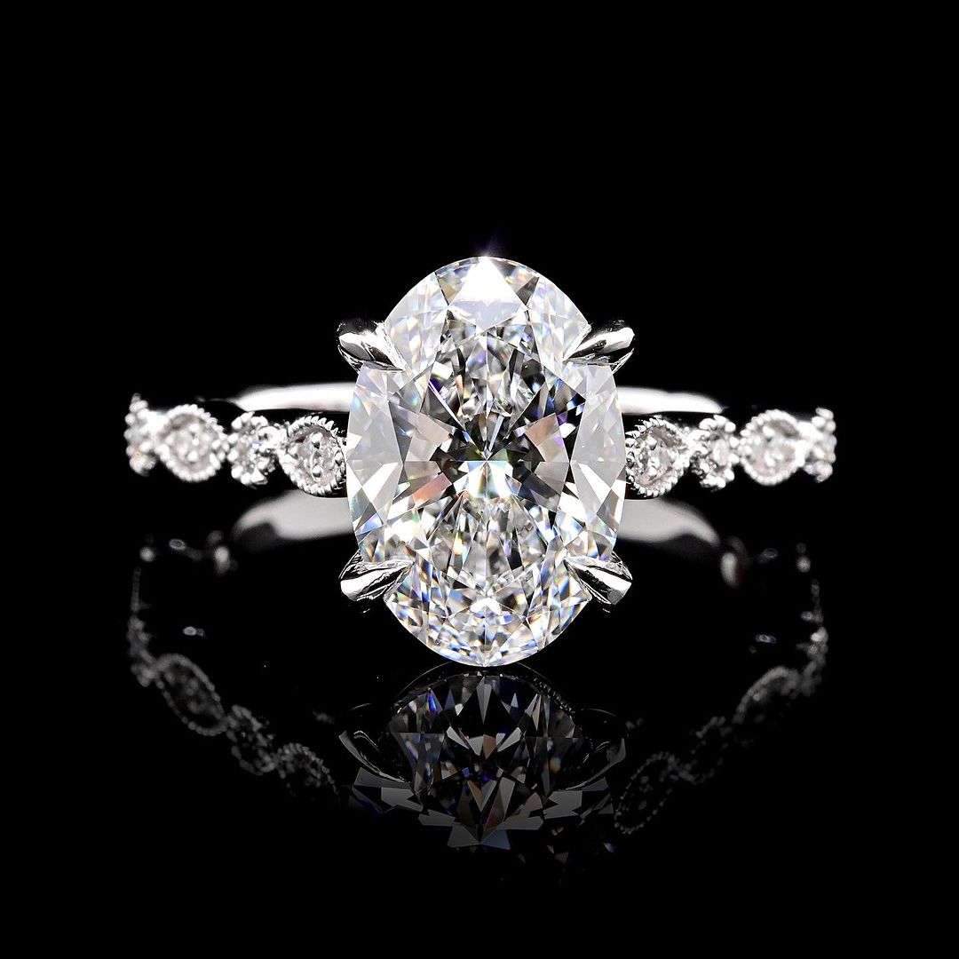 2.0ct-3.0ct Oval Cut Lab Grown Diamond Vintage Pave Engagement Ring