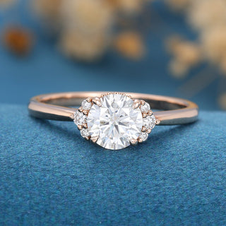 0-68-ct-round-shaped-moissanite-cluster-engagement-ring-3