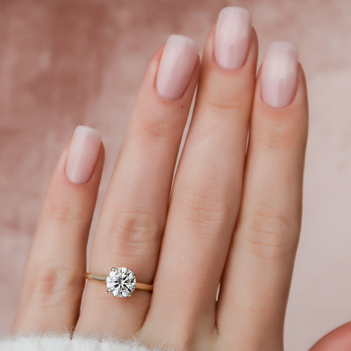 Round delicate engagement ring, Round timeless engagement ring, Round elegant engagement ring,