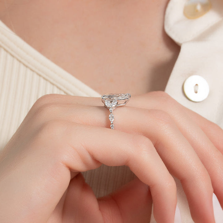 Timeless engagement ring, Elegant engagement ring, Whimsical engagement ring, Chic