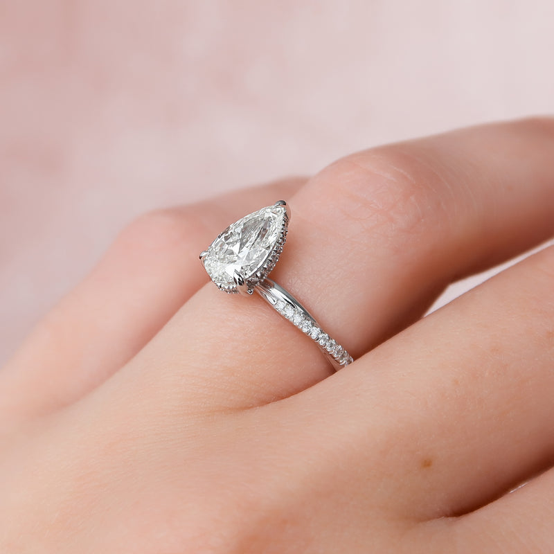 Trendy bridal ring set, Fashionable bridal ring set, Versatile bridal ring set, Ethical bridal ring set, 