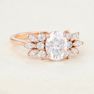 oval-shaped-moissanite-cluster-engagement-ring-15