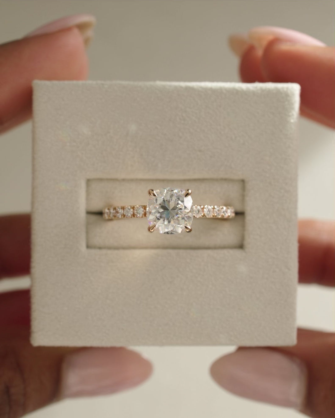 1.50ct-2.50ct Cushion Cut Lab Grown Hidden Halo Diamond Engagement Ring