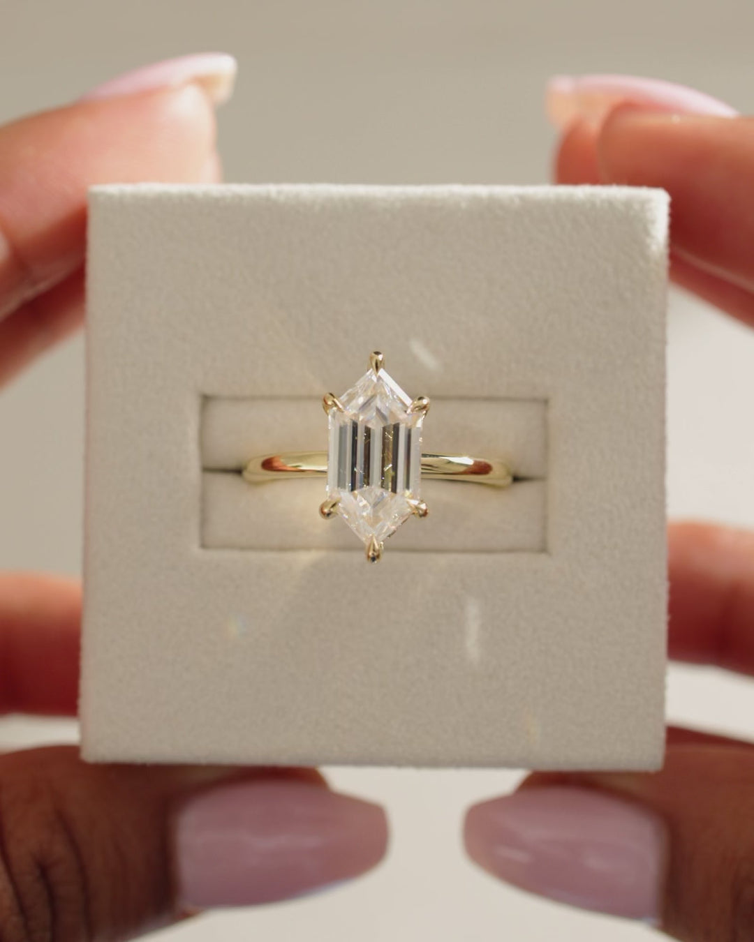 1.50ct-2.50ct Elongated Hexagon Cut Lab Grown Hidden Halo Diamond Engagement Ring