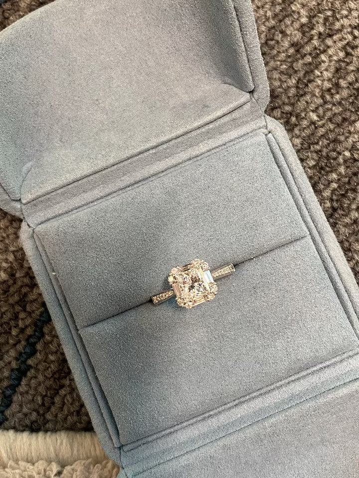 1.0ct-2.0ct Princess Cut Lab Grown Cluster Halo Diamond Engagement Ring