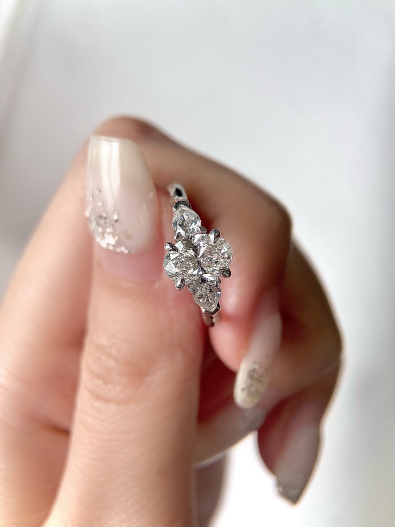 1.0ct-2.0ct Oval Cut Lab Grown Three Stone Diamond Engagement Ring