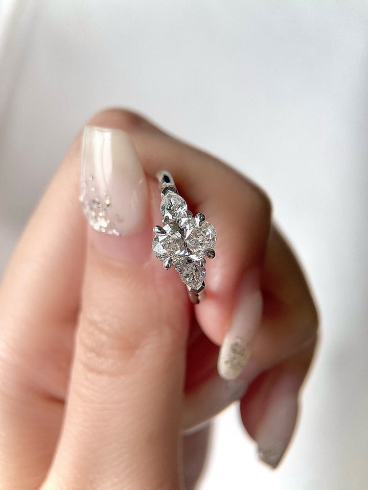 1.0ct-2.0ct Oval Cut Lab Grown Three Stone Diamond Engagement Ring