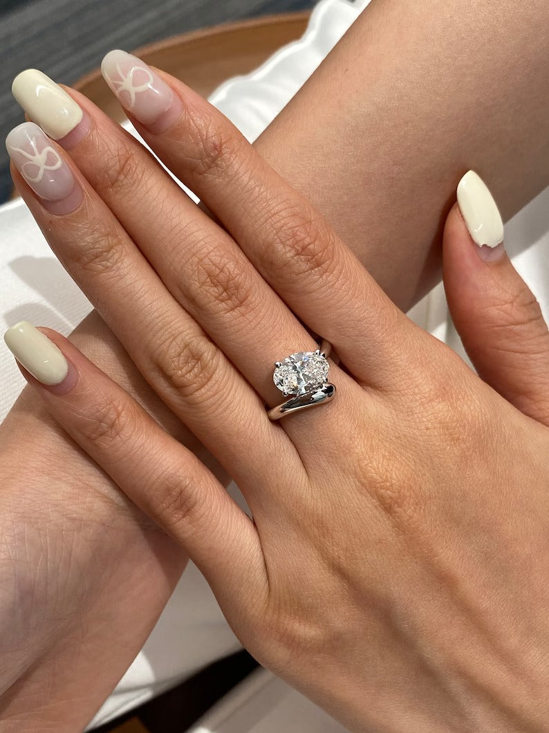 1.50ct-2.50ct Oval Cut Lab Grown Diamond Bypass Engagement Ring
